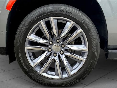Used 2021 Cadillac Escalade Premium Luxury w/ Driver Assist Tech Package AWD/4WD image 11