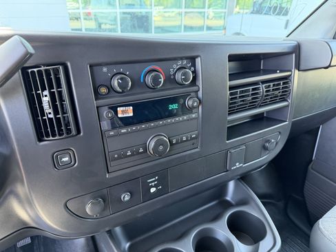 New 2026 Chevrolet Express 2500 w/ Driver Convenience Package RWD image 17