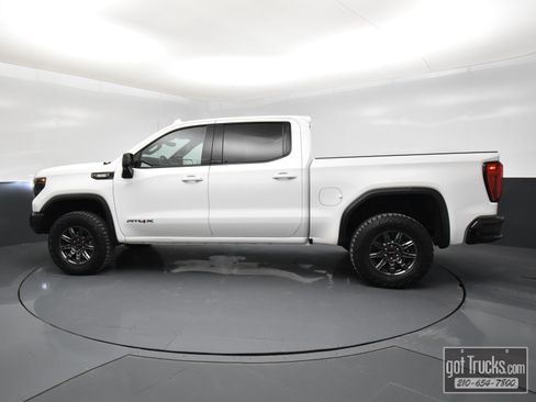 Used 2024 GMC Sierra 1500 AT4X image 3
