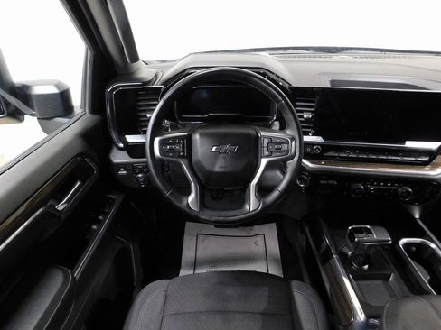 Used 2024 Chevrolet Silverado 1500 RST image 39