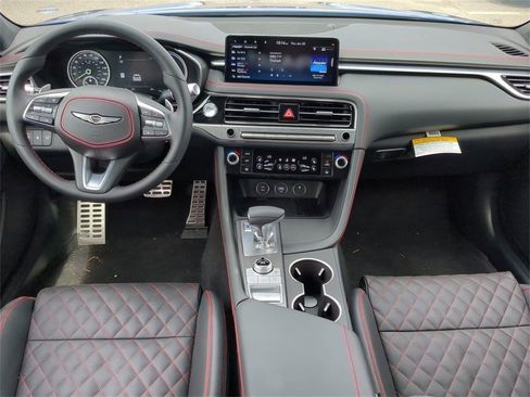 Used 2024 Genesis G70 3.3T Advanced w/ Sport Prestige Package image 15