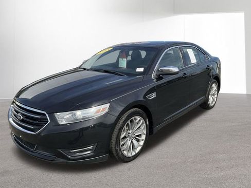 Used 2014 Ford Taurus Limited image 2