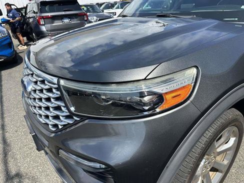 Certified 2020 Ford Explorer Platinum w/ Premium Technology Package AWD/4WD image 5