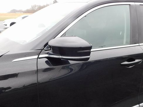 Used 2022 Acura MDX Technology image 11