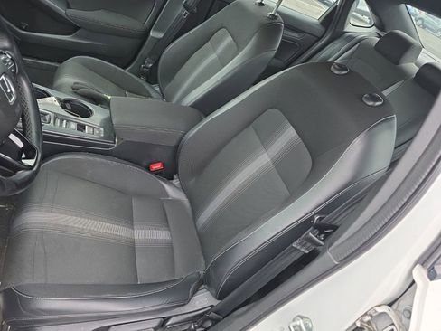 Used 2023 Honda Civic Sport image 10