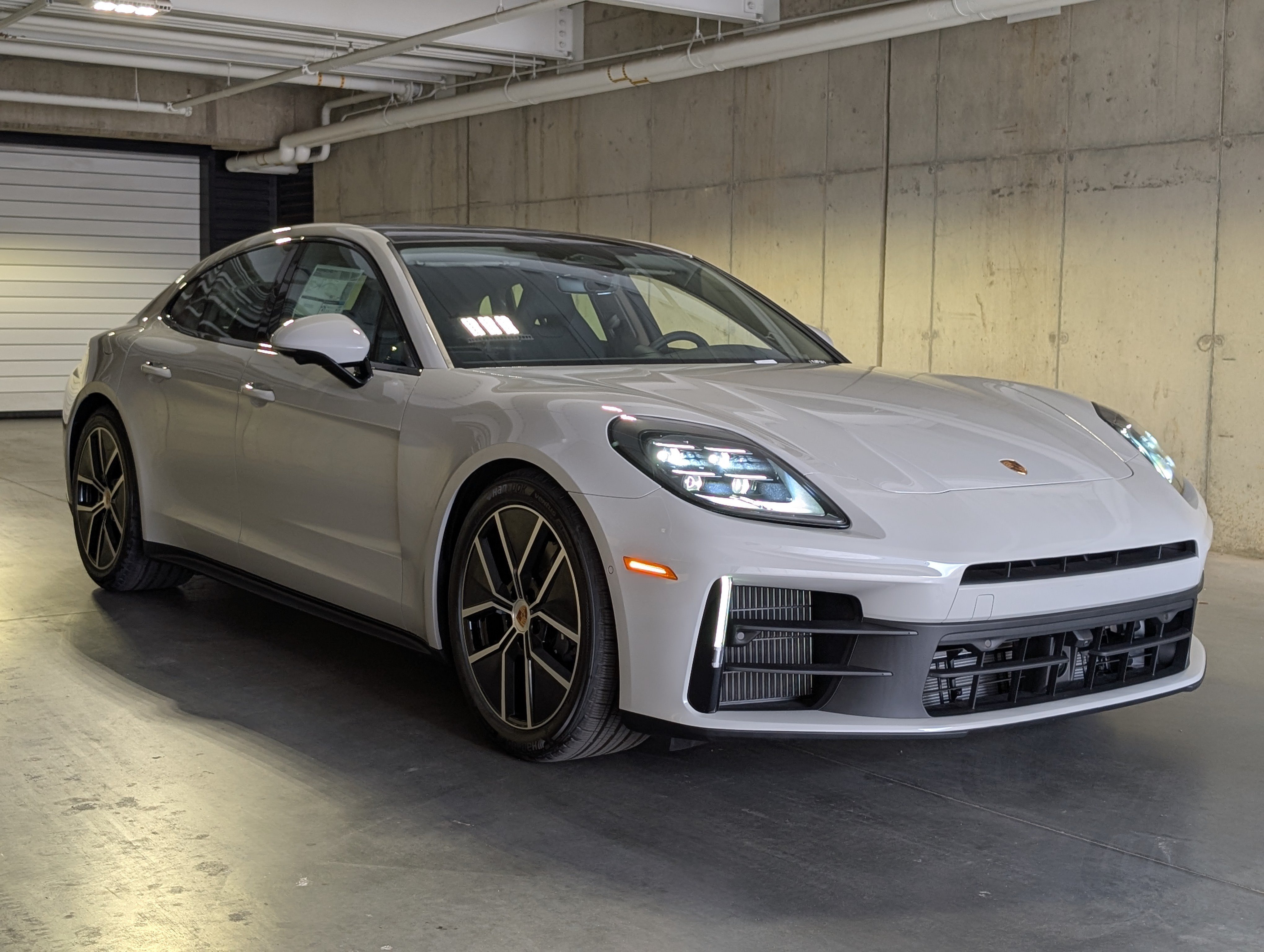 New 2026 Porsche Panamera 4 AWD/4WD image 11