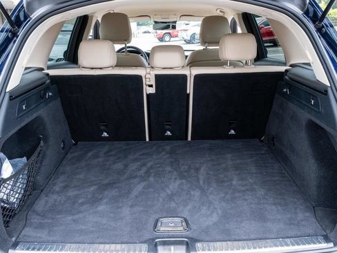 Used 2022 Mercedes-Benz GLC 300 4MATIC image 30