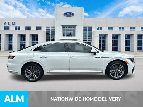 Used 2023 Volkswagen Arteon SE FWD image 4