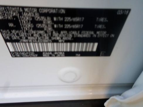 Used 2018 Toyota RAV4 XLE image 35