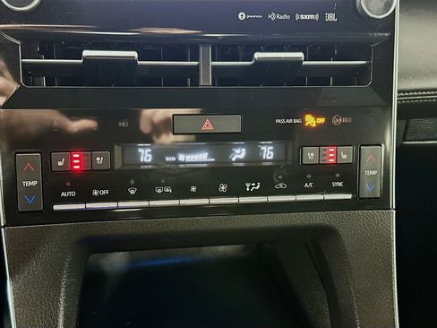 Used 2021 Toyota Avalon Limited w/ Advanced Safety Package image 16