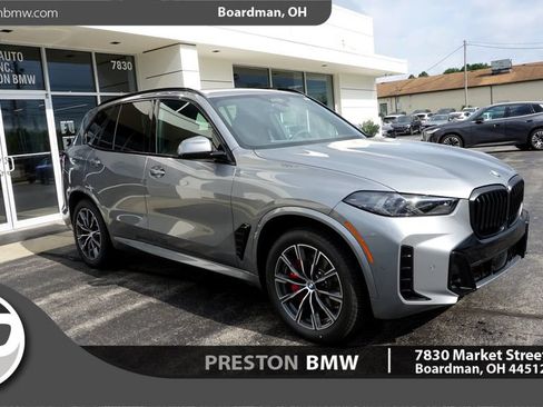 New 2026 BMW X5 xDrive40i w/ M Sport Package AWD/4WD image 1