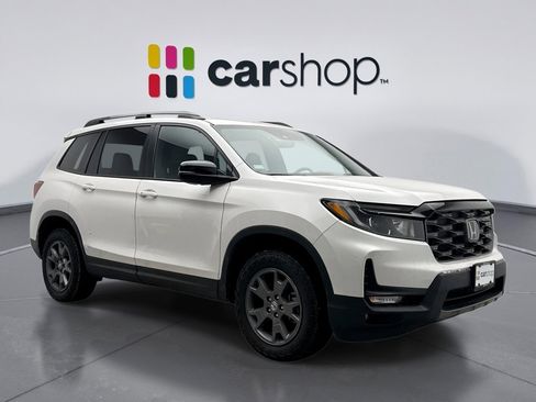 Used 2025 Honda Passport TrailSport image 7