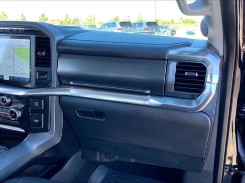 Used 2022 Ford F150 Lariat image 17