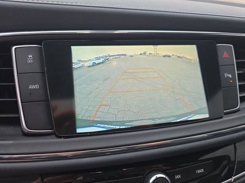 Certified 2019 Buick Enclave Essence AWD/4WD image 22
