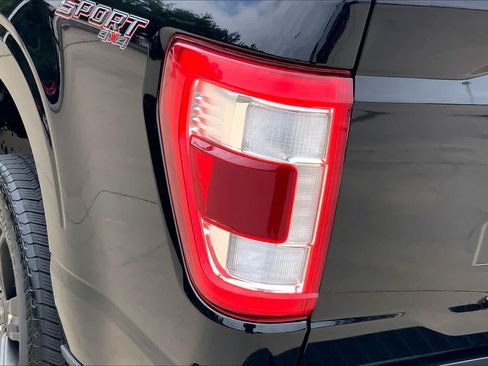 Used 2022 Ford F150 Lariat w/ Equipment Group 502A High AWD/4WD image 41