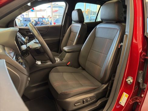 Used 2022 Chevrolet Equinox RS image 33