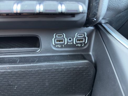 Used 2024 RAM 1500 Big Horn AWD/4WD image 33