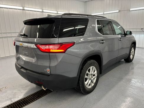 Used 2019 Chevrolet Traverse LT FWD image 6