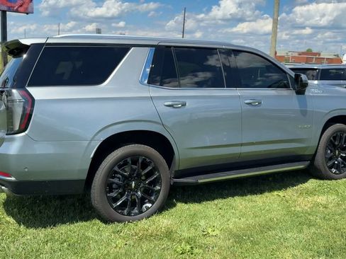 Used 2025 Chevrolet Tahoe High Country w/ Sun And Tow Package AWD/4WD image 7