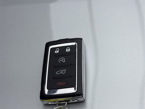 Used 2024 Jeep Grand Cherokee L Limited w/ Luxury Tech Group II image 73