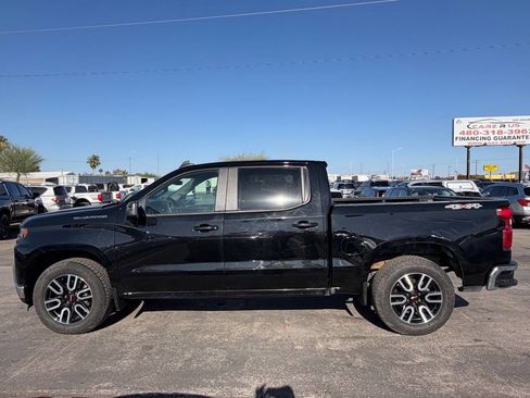 Used 2020 Chevrolet Silverado 1500 LT AWD/4WD image 4