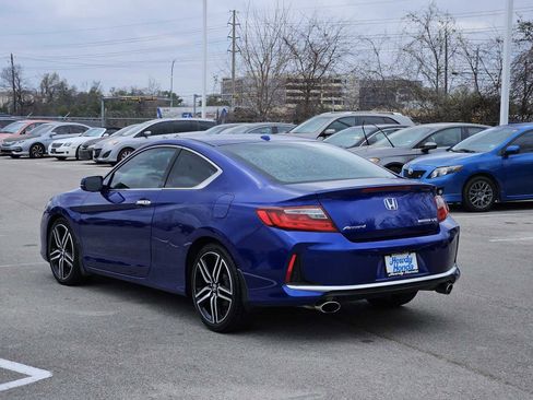 Used 2016 Honda Accord Touring image 5