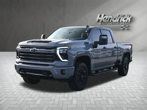 Used 2024 Chevrolet Silverado 2500 LT w/ Z71 Sport Edition image 7