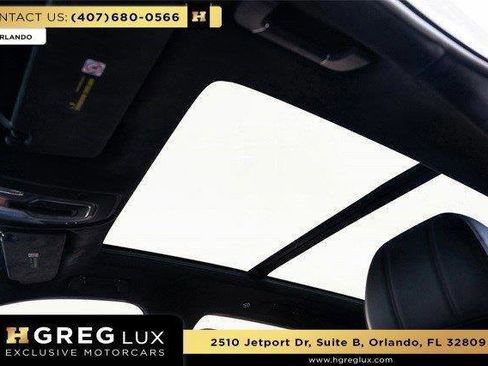 Used 2022 Bentley Bentayga AWD/4WD image 37