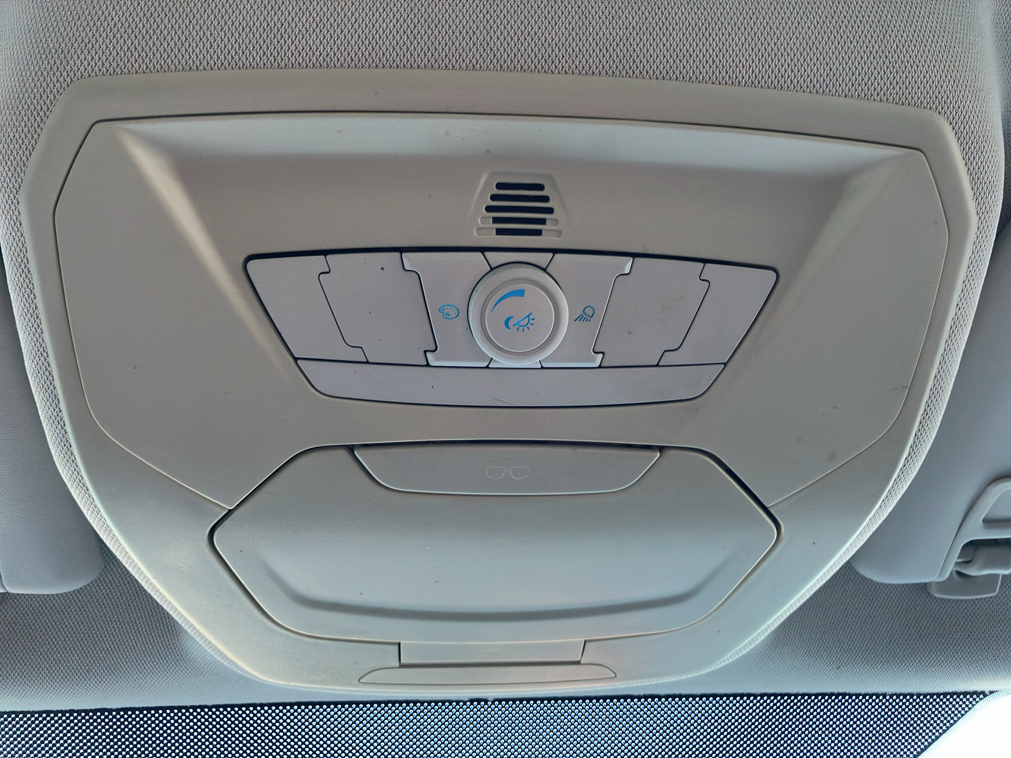 Used 2014 Ford Focus SE w/ Equipment Group 201A FWD image 17