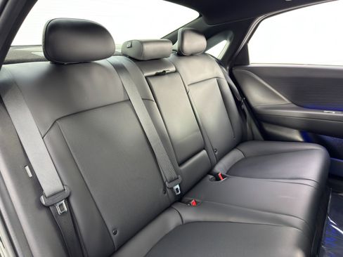 Used 2024 Hyundai Ioniq 6 Limited image 39