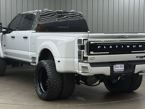 Used 2026 Ford F450 Platinum w/ Platinum Plus Package image 3