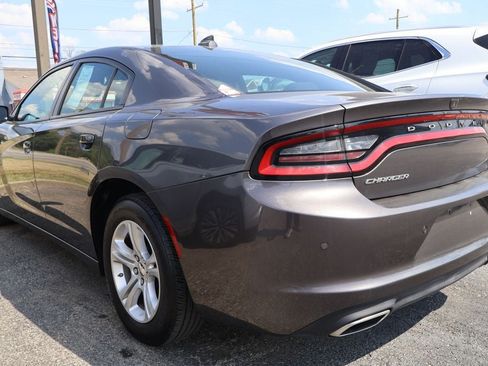 Used 2023 Dodge Charger SXT RWD image 4