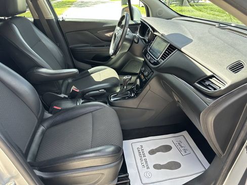 Used 2019 Buick Encore Preferred FWD image 10