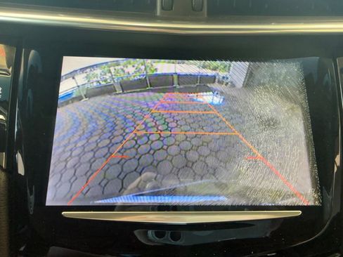 Used 2014 Cadillac XTS Luxury FWD image 20