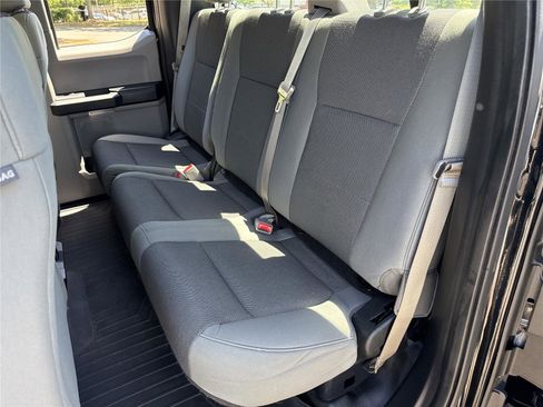 Used 2016 Ford F150 XL w/ Equipment Group 101A Mid AWD/4WD image 13
