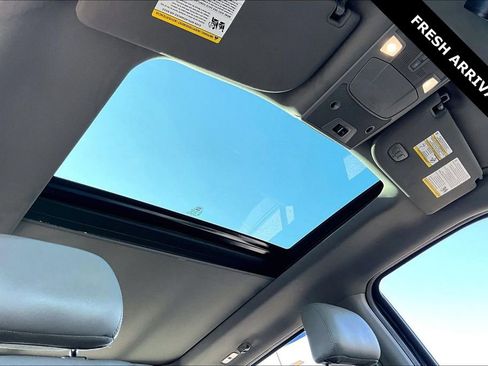 Used 2016 Ford F150 Lariat image 26