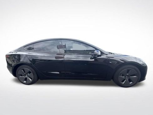 Used 2023 Tesla Model 3 Standard Range RWD image 2