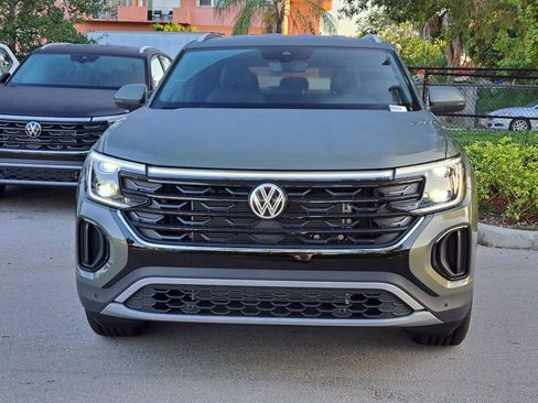 New 2026 Volkswagen Atlas Cross Sport SE image 2