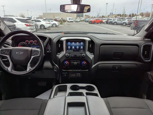 Used 2020 Chevrolet Silverado 1500 RST image 28
