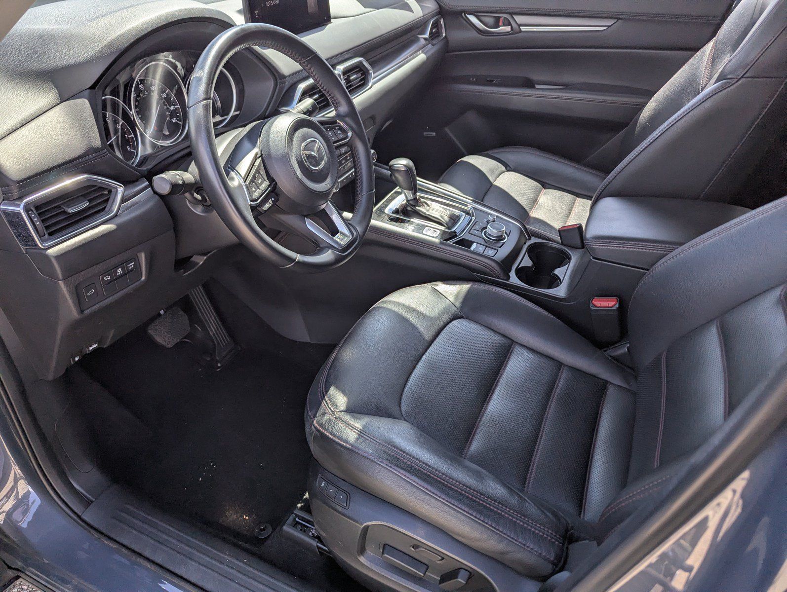 Used 2025 MAZDA CX-5 Carbon Edition AWD/4WD image 9