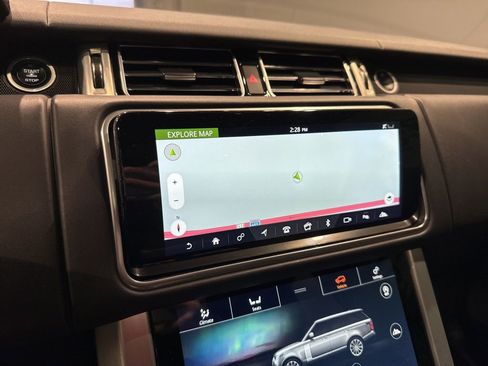 Used 2020 Land Rover Range Rover HSE AWD/4WD image 19