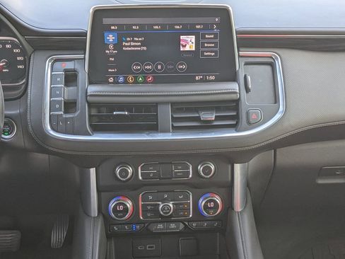 Used 2021 GMC Yukon XL SLT w/ SLT Premium Package image 22