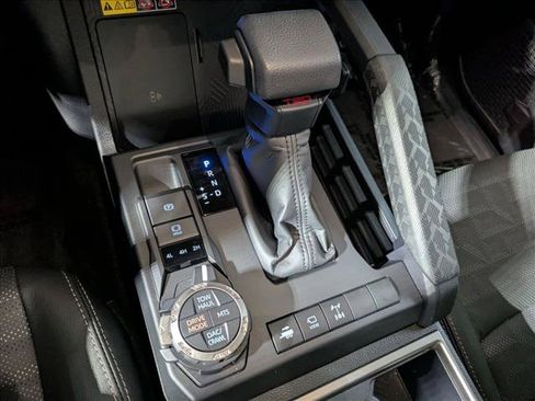 Used 2025 Toyota 4Runner TRD Off-Road Premium w/ Tow Technology Package AWD/4WD image 13