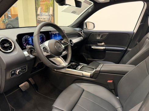 Used 2026 Mercedes-Benz GLB 250 image 64