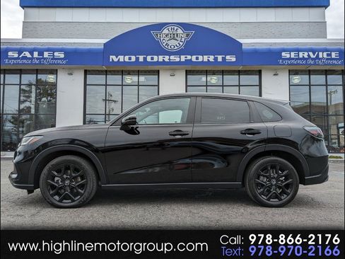 Used 2025 Honda HR-V Sport image 1