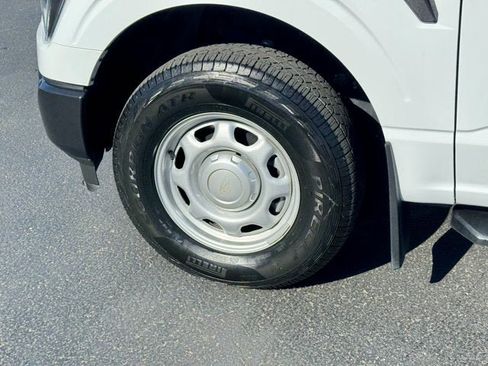 Used 2023 Ford F150 XL w/ Trailer Tow Package image 8