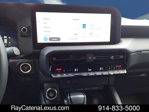 Used 2024 Toyota Land Cruiser image 13