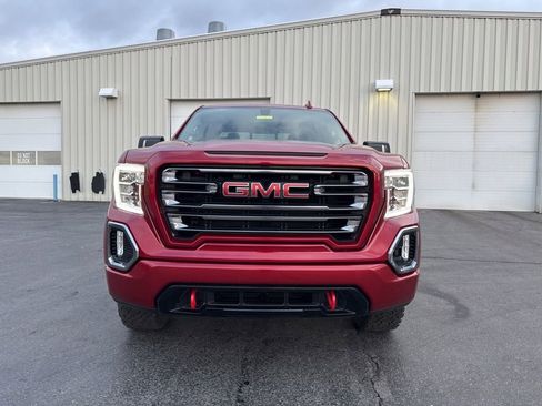 Used 2021 GMC Sierra 1500 AT4 w/ AT4 Preferred Package AWD/4WD image 2