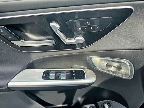 Certified 2024 Mercedes-Benz GLC 300 4MATIC image 23