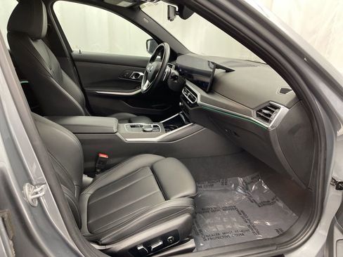 Used 2024 BMW 330i xDrive Sedan image 28